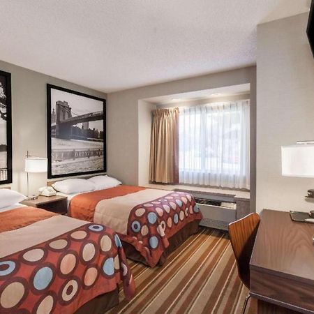 Super 8 By Wyndham Schenectady - Albany Area Hotel Bagian luar foto