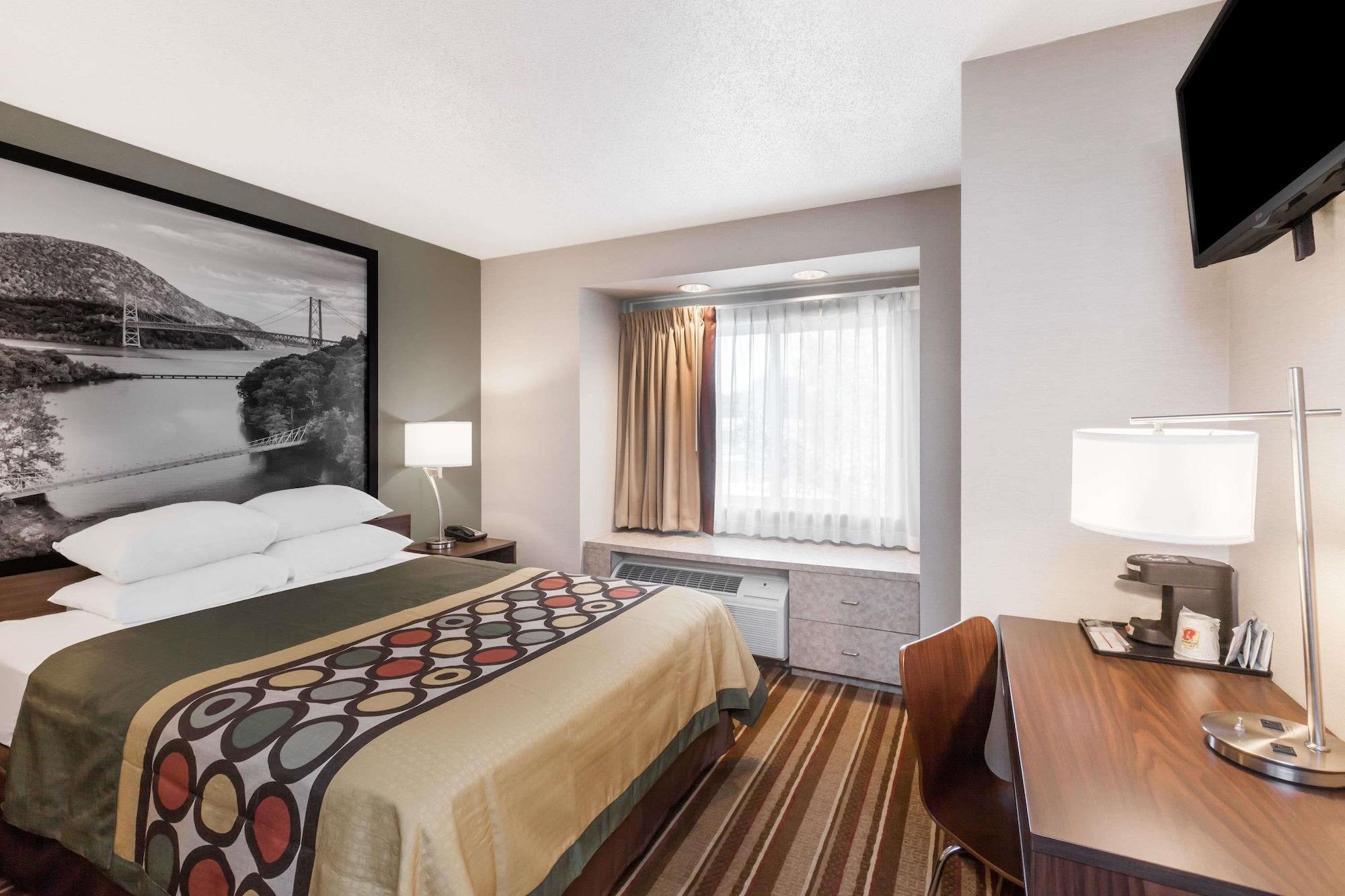 Super 8 By Wyndham Schenectady - Albany Area Hotel Bagian luar foto