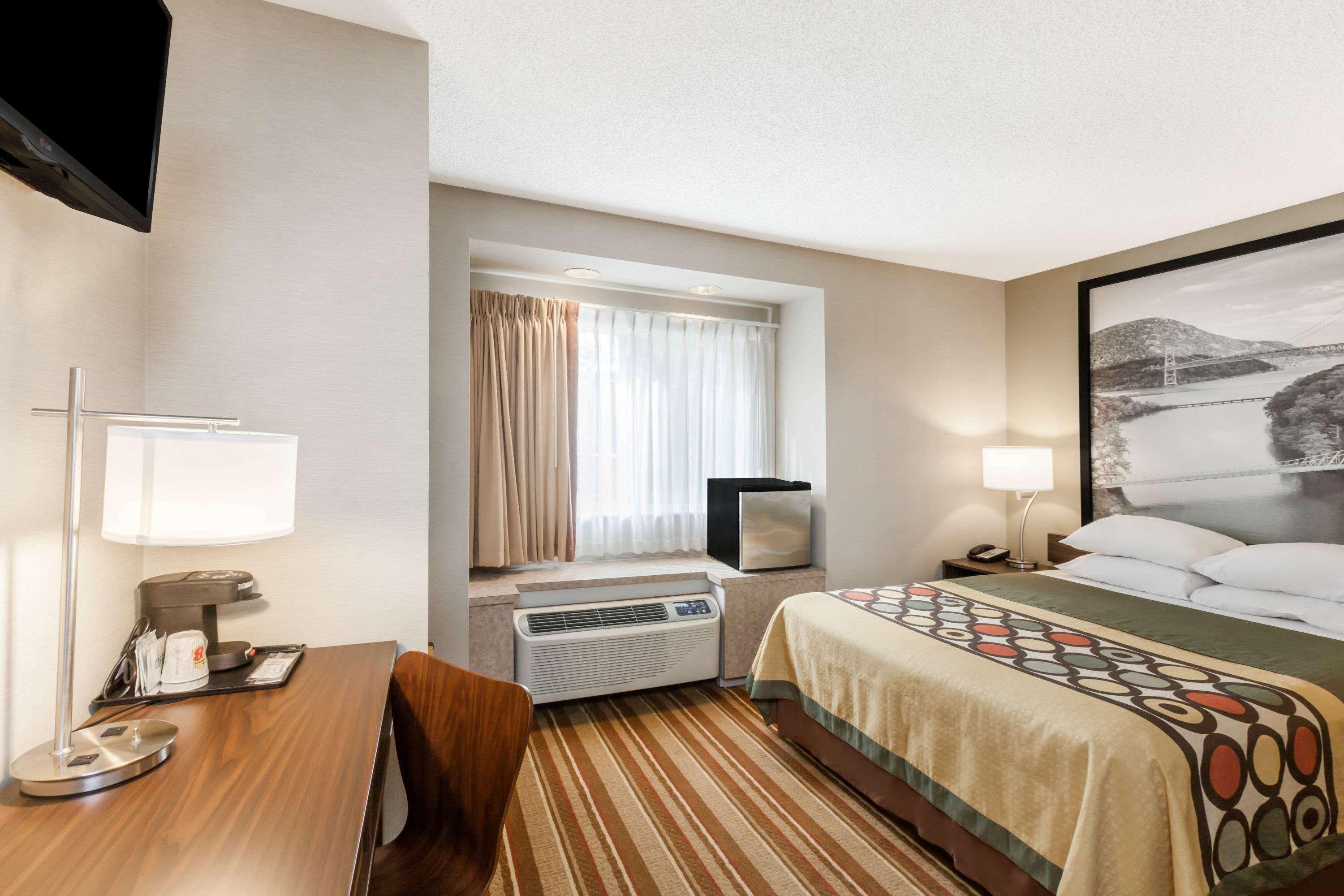 Super 8 By Wyndham Schenectady - Albany Area Hotel Bagian luar foto
