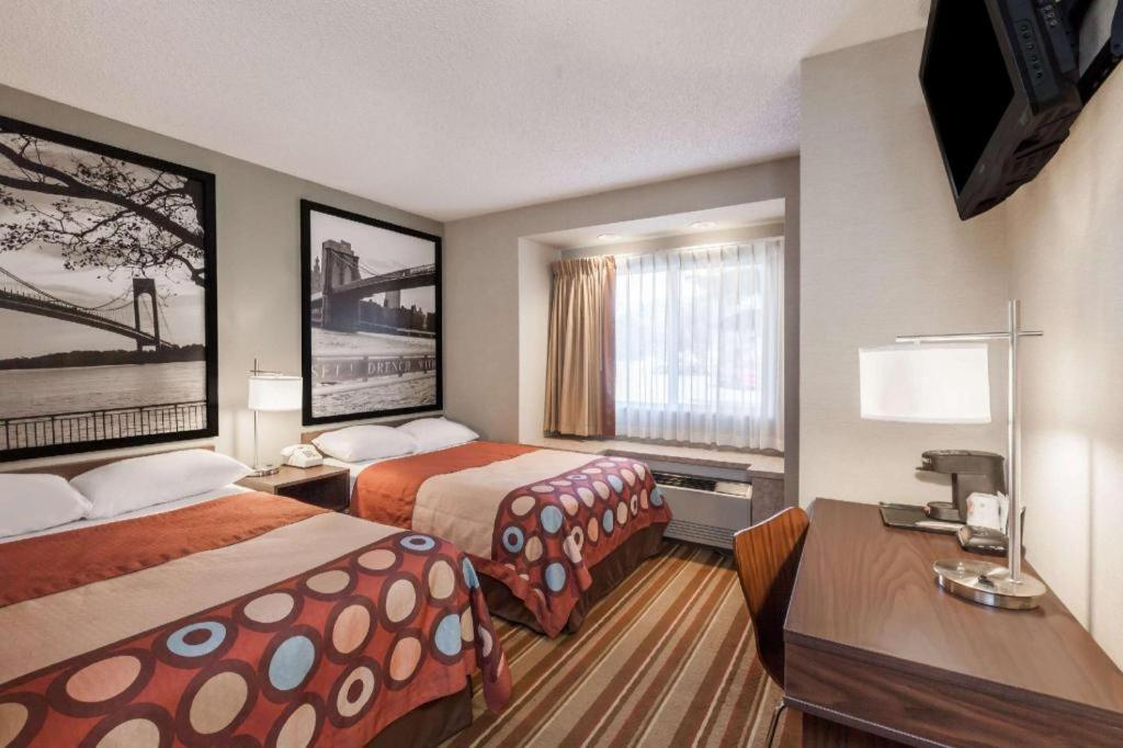Super 8 By Wyndham Schenectady - Albany Area Hotel Bagian luar foto