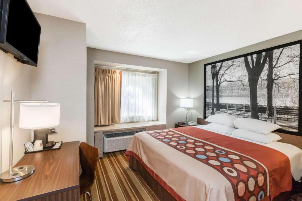 Super 8 By Wyndham Schenectady - Albany Area Hotel Bagian luar foto
