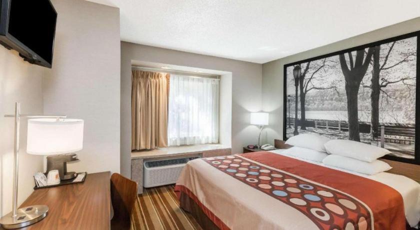 Super 8 By Wyndham Schenectady - Albany Area Hotel Bagian luar foto